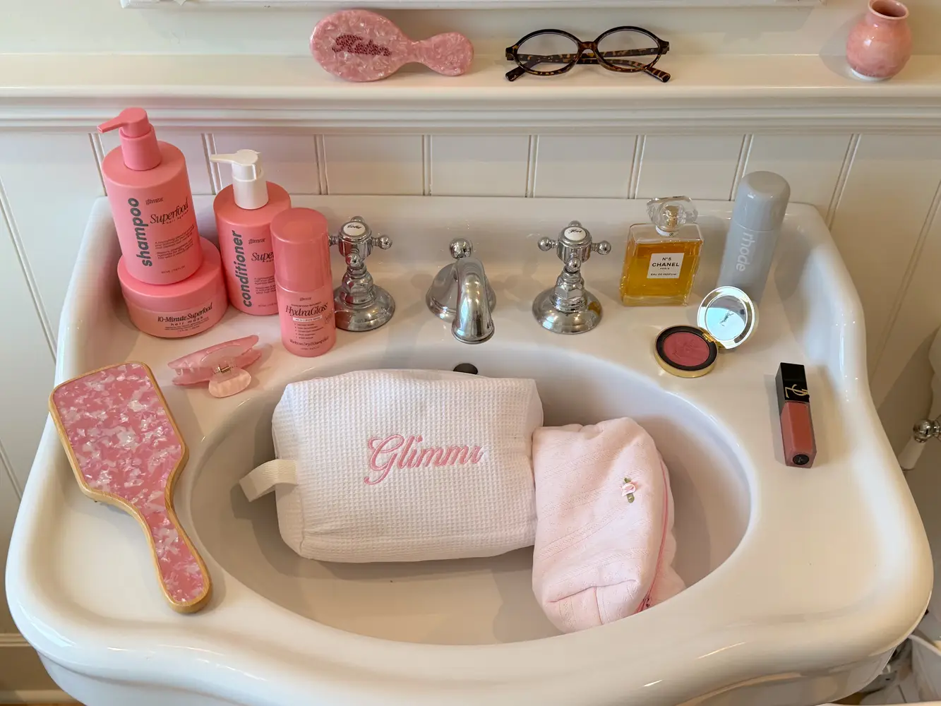 Glimmr brand photoshoot